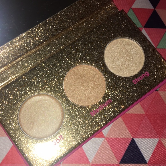 Mally beauty highlighter trio - Picture 2 of 4